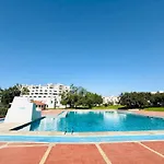 Apartment Privado T1 Rua Da Oura *