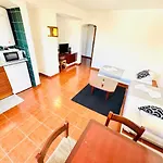 Privado T1 Rua Da Oura アパート アルブフェイラ