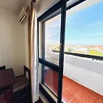 Апартаменти Privado T1 Rua Da Oura