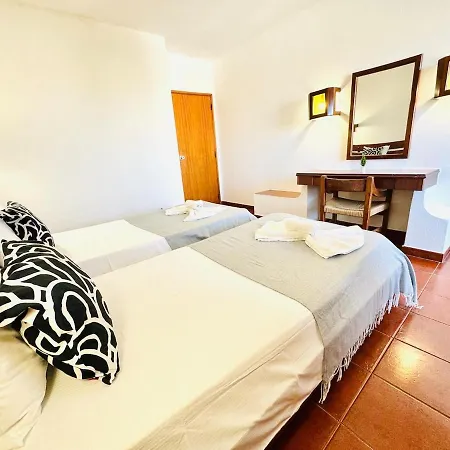 Privado T1 Rua Da Oura אלבופיירה