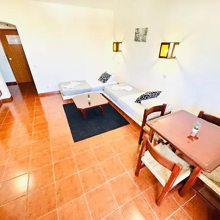 Privado T1 Rua Da Oura * アルブフェイラ
