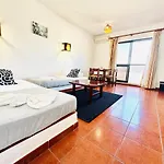 Апартаменты Privado T1 Rua Da Oura Албуфейра